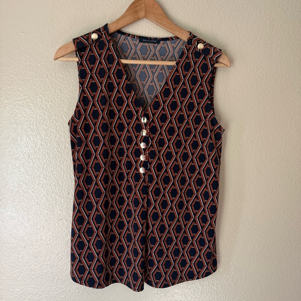 ❇️Tommy Hilfiger Black and Brown Geometric Sleeveless Blouse 2 for $22❇️